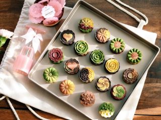 15、桃山皮月饼,成品