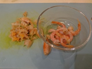 5、魚籽海鮮燒,蝦去頭剝殼留尾巴