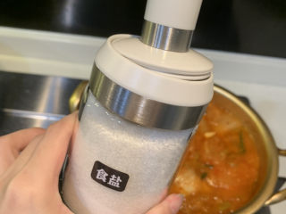 21、韩式泡菜豆腐汤,1勺食用盐