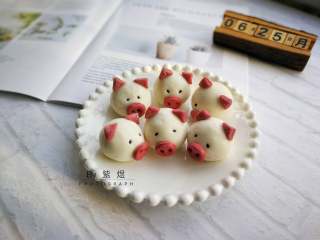 19、萌萌猪流沙汤圆, 做好的小猪萌萌哒。