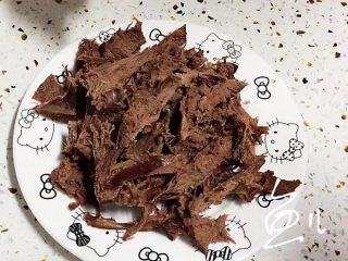 12、冬至美食 手撕牛心,牛心晾温后撕成条