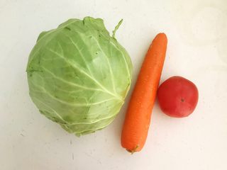 16、美味苏合汤,甘蓝，胡萝卜，番茄