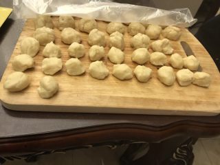 5、肉松饼&绿豆酥（植物油版）,油酥（15g）水油皮（25g），各分成20份