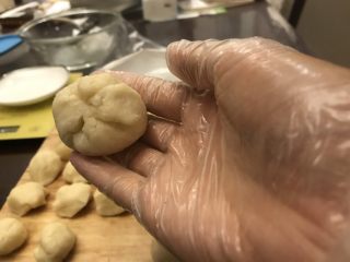 7、肉松饼&绿豆酥（植物油版）,包成一团