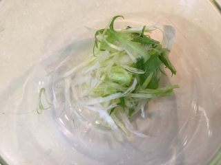 16、韩式炸鸡,挤干备用