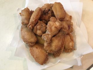 20、韩式炸鸡,全部都捞起，等油锅的油再次高温