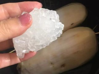 7、【红糖糯米藕】这样的端午有点甜,放入适量的冰糖