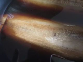 10、【红糖糯米藕】这样的端午有点甜,等发出滴滴的声音，说明藕已经煮好了