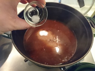 15、日式紅豆年糕湯,加鹽。