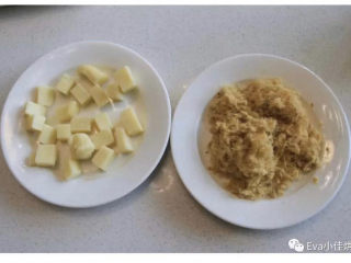 7、三色汤圆,芝士切成块状，肉松撕开