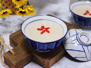 15、黄豆花生红枣糯米糊,香浓顺滑太好喝咯。