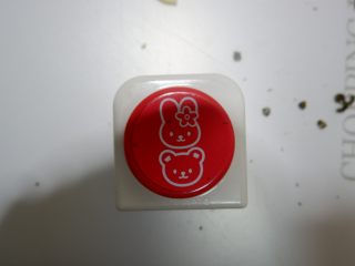 17、卡通小熊豆腐糯米包便当,用表情模具，压出表情，