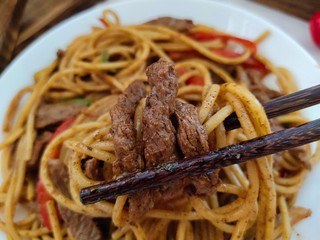 15、黑胡椒意大利面,裹满酱汁