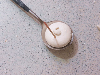 15、萌系汪汪。【豆香柴犬汤圆】,用牙签戳出PP的位置