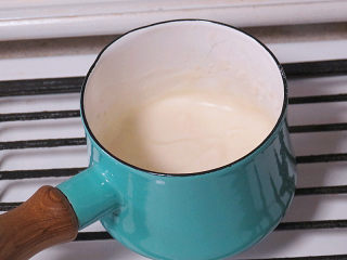 4、芝滋味浓滴【培根蘑菇白酱意面】,酱汁微微浓稠即可