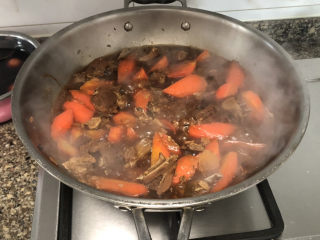 23、红烧羊排,开盖，转中大火收汁