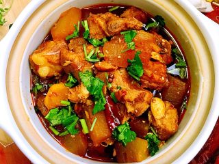 23、辣冬瓜排骨煲,成品