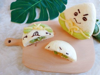 15、端午节手工粽心造型软欧包,完成