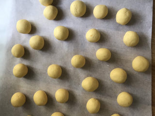 8、南瓜????红糖小圆子,全部做好