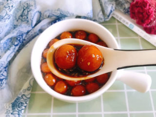 17、南瓜????红糖小圆子,盛入碗中即可食用