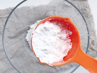 7、油炸蘑菇,50克淀粉