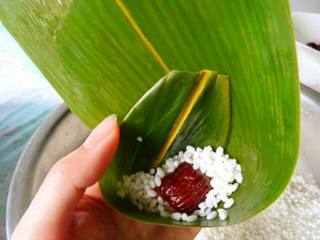 4、经典蜜枣粽子,加入蜜枣