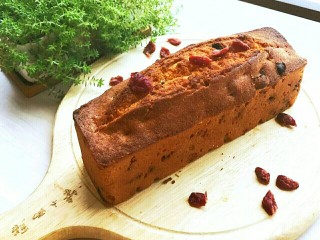 13、无人不爱的法式磅蛋糕,这是基础磅蛋糕做法，可以加可可粉，抹茶粉，红豆，咖啡，伯爵茶等变换其他口味。包上精美包装，做伴手礼也是不错的选择。