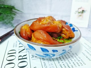 17、酱香猪蹄,猪蹄含有丰富的胶原蛋白、年夜饭来上这么一碗，家人们吃的乐不思蜀！