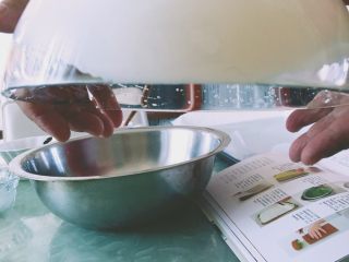 8、【网上厨房独家】丸久小山园名物蛋糕卷—复刻,完全倒扣也不滴落 ~\(≧▽≦)/~