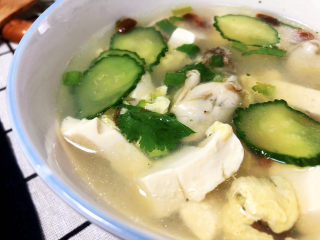 34、牡蛎豆腐汤,这道牡蛎豆腐汤，做法简单，蚝肉鲜美，豆腐嫩滑，清爽美味又营养。喜欢的小伙伴们一起来试试吧????