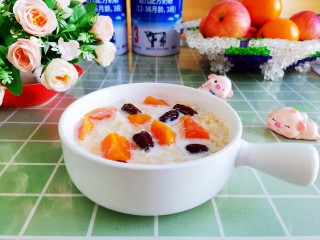 13、木瓜炖牛奶,美容养颜的牛奶炖木瓜就做好了