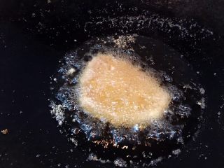 16、美味的日式炸猪排,小火炸2分钟