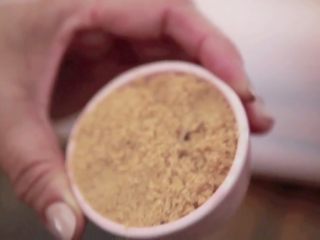 11、在家简易做韩国烤肉的方法，只需要烤箱就能完成,1/4杯的红糖，让酱汁烧烤后有焦糖的味道