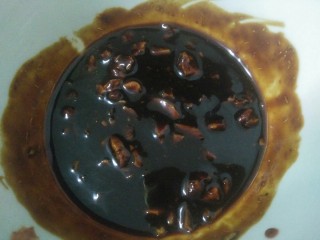 13、【家乡菜】扣肉,这个汁有扣肉粉,南乳,耗油,老抽,生抽,白糖,味精,鸡精,沙姜末调制成的。