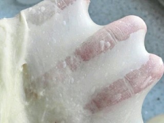 2、蔓越莓炼乳吐司,能撑出这样的手套膜就可以