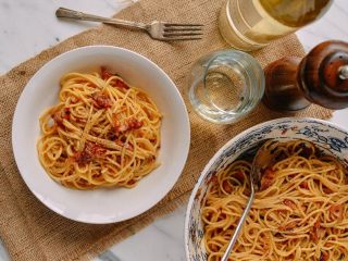 11、意大利面,不需要更多的配菜就已经很完美了。