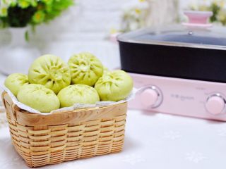 22、韭菜粉条发面包,成品一