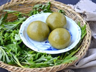 12、网红咸蛋黄肉松青团,都出油了，可没加油，是咸蛋黄的油。