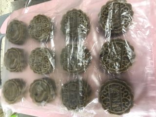 17、豆沙糕,盖上保鲜膜冷藏定型