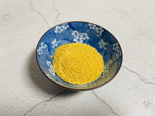 1、小米炖海参,金灿灿的小米