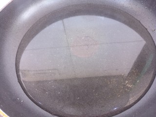 9、韩式炒年糕,然后烧水