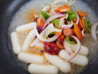 15、韩式炒年糕,一起煮