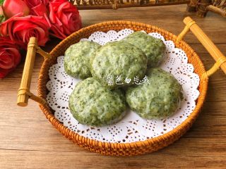 10、清明粿,这是刚蒸出来的样子。