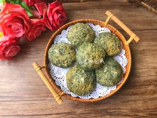 12、清明粿,这是用油煎过的