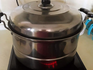 27、南瓜蒸糕,大火烧开后中火烧40分钟,关火后焖5分钟