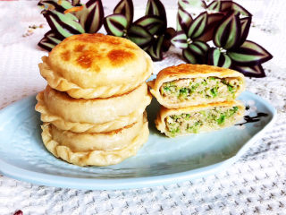 30、鲜肉饼,鲜肉饼皮薄馅大，鲜香适宜，非常完美~