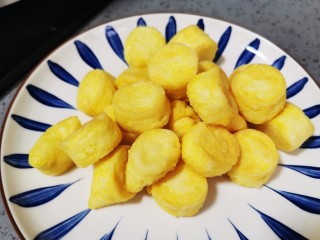 7、虾仁日本豆腐,盛出备用