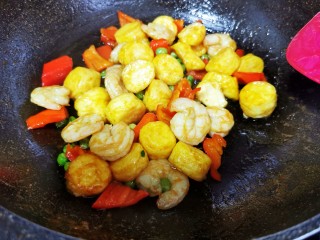 19、虾仁日本豆腐,翻炒均匀即可出锅