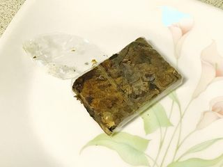 1、榛蘑炒辣椒,干榛蘑是朋友从东北特地带给我的，新加坡很难买到。