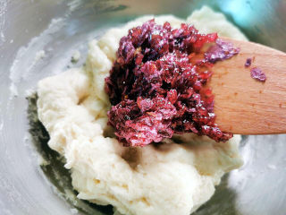 17、山药小饼,加入桃花苹果酱